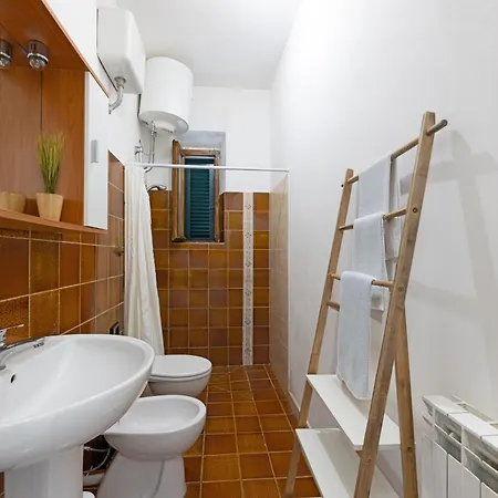 Casa Elisabetta - Goelba Apartment